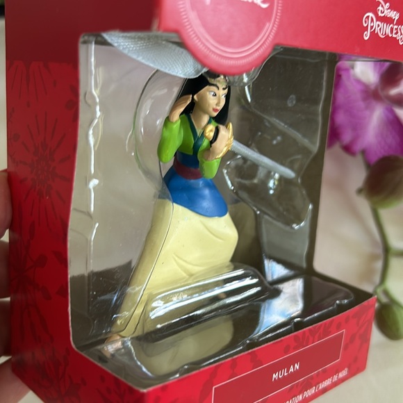 Hallmark Disney Princess Mulan Holiday Ornament - Picture 2 of 5